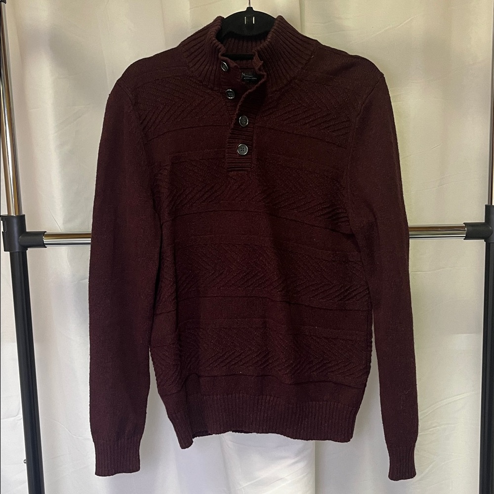 Marc Anthony Men’s maroon Sweater- size medium